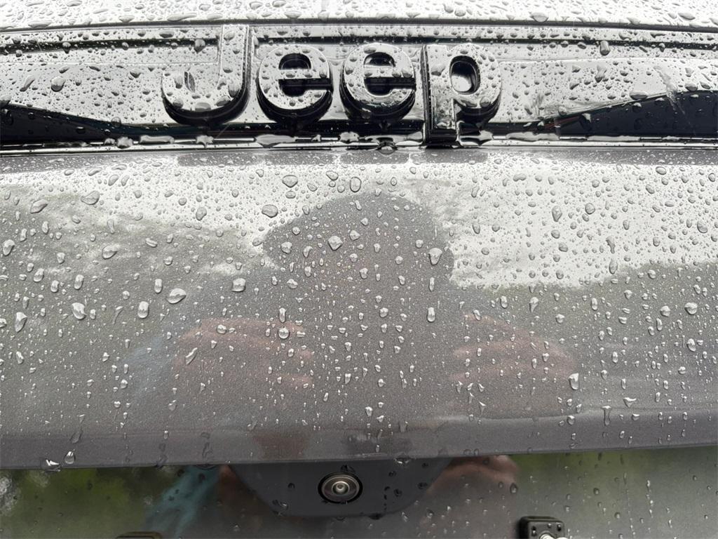 new 2025 Jeep Grand Cherokee car, priced at $50,121