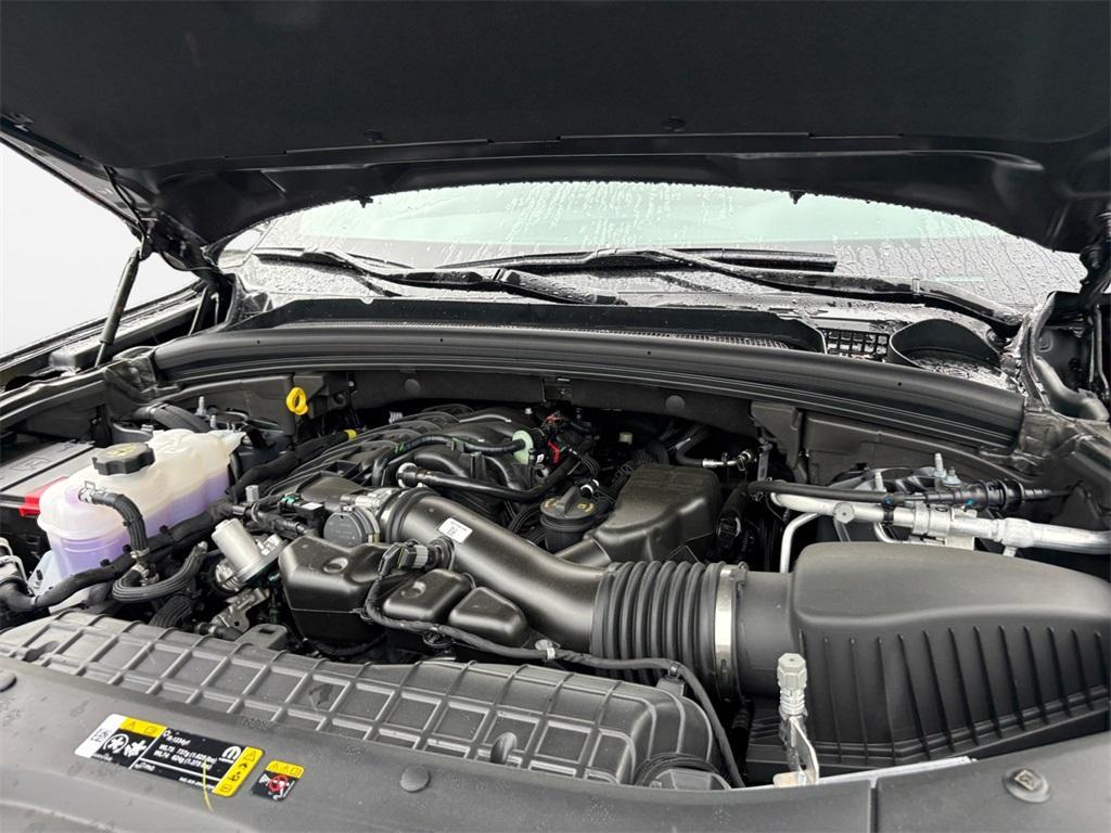 new 2025 Jeep Grand Cherokee car, priced at $50,121