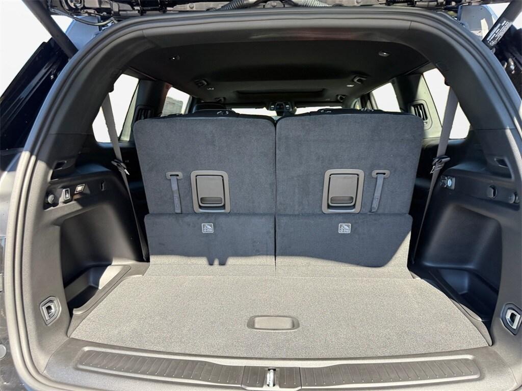 new 2025 Jeep Grand Cherokee L car, priced at $44,230