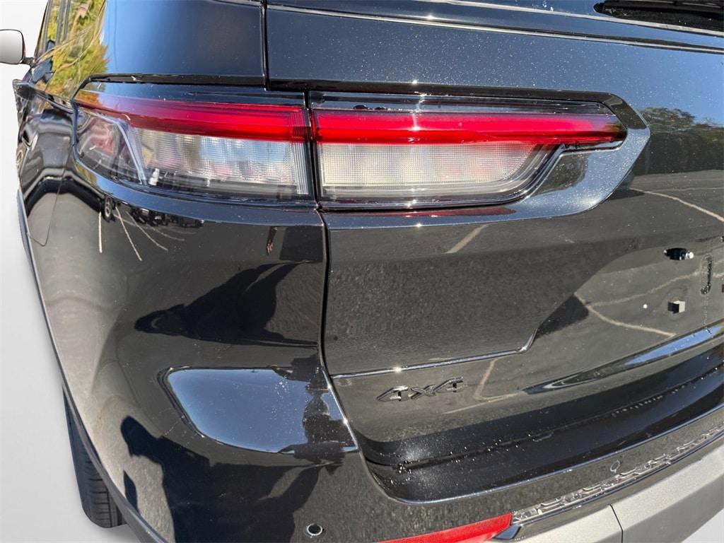 new 2025 Jeep Grand Cherokee L car, priced at $44,230