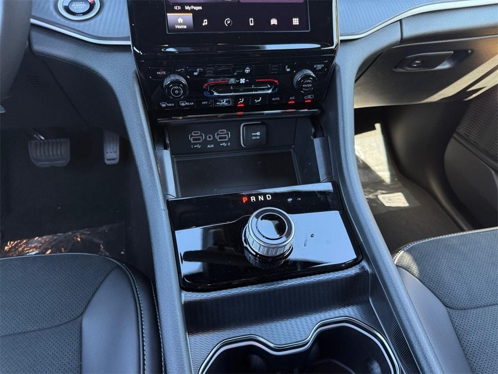 new 2025 Jeep Grand Cherokee L car, priced at $44,230