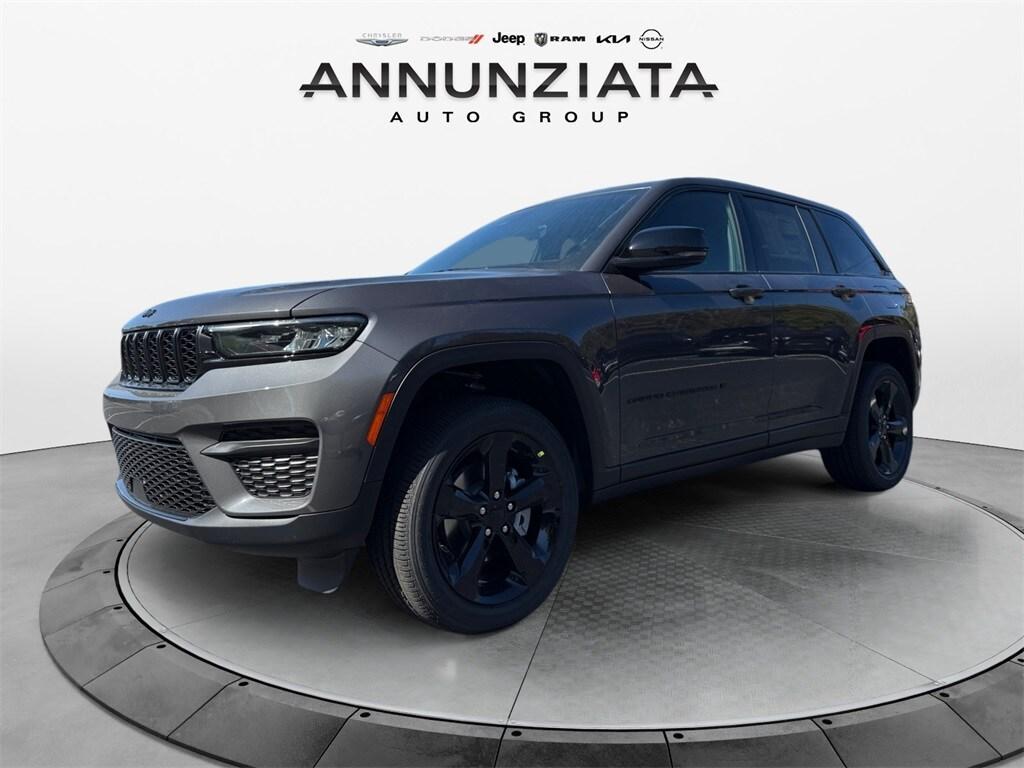 new 2025 Jeep Grand Cherokee car, priced at $44,625