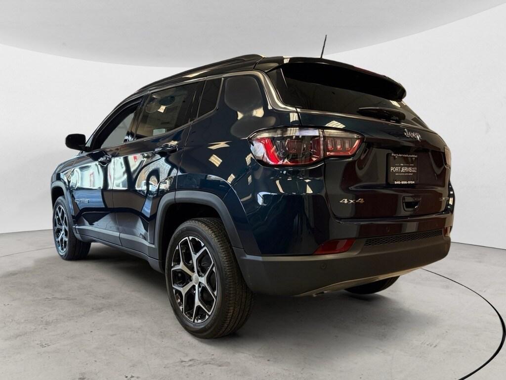 new 2024 Jeep Compass car, priced at $33,935