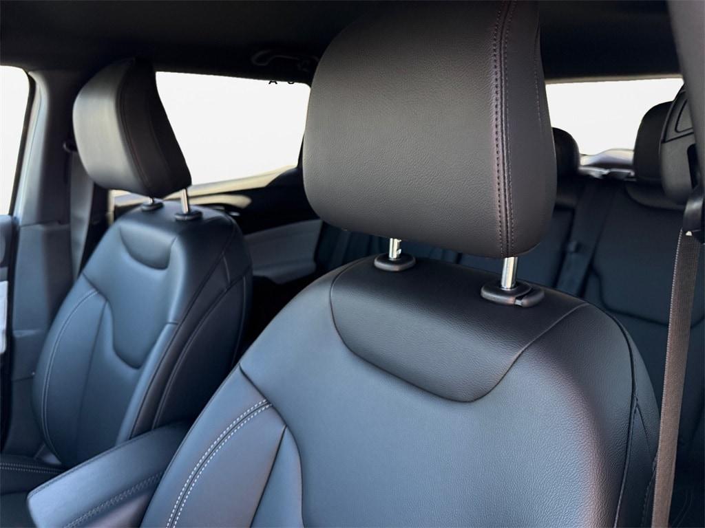 new 2025 Jeep Compass car, priced at $32,435