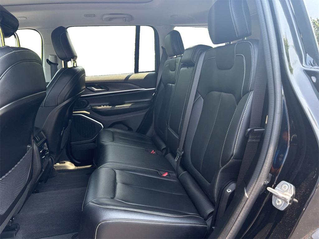 used 2022 Jeep Grand Cherokee car, priced at $35,599