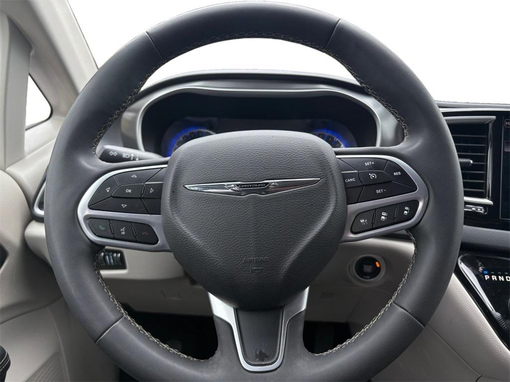 used 2023 Chrysler Pacifica car, priced at $24,499