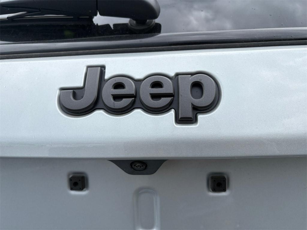 new 2025 Jeep Compass car, priced at $35,838