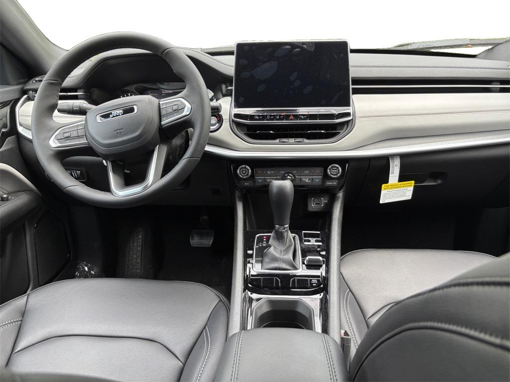 new 2025 Jeep Compass car, priced at $32,843