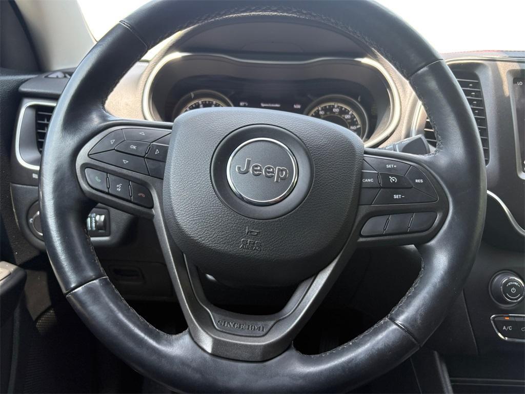 used 2022 Jeep Cherokee car, priced at $24,799