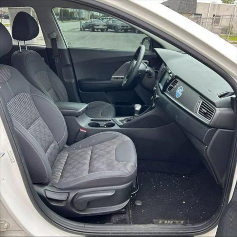 used 2017 Kia Niro car