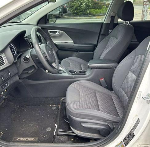 used 2017 Kia Niro car