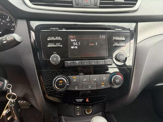 used 2015 Nissan Rogue car, priced at $7,975