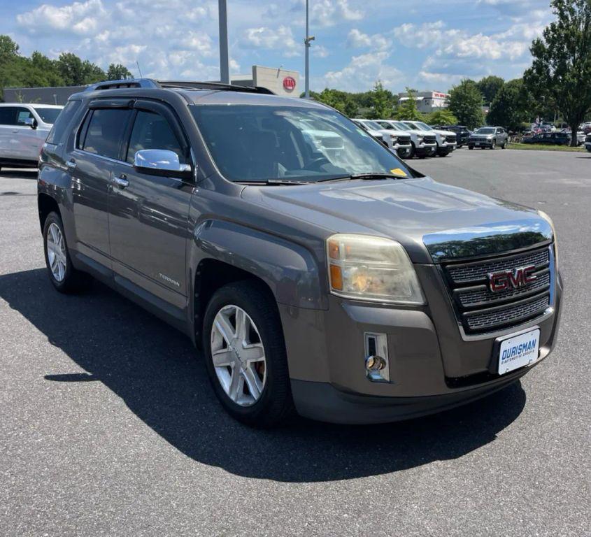 used 2011 GMC Terrain car, priced at $5,975