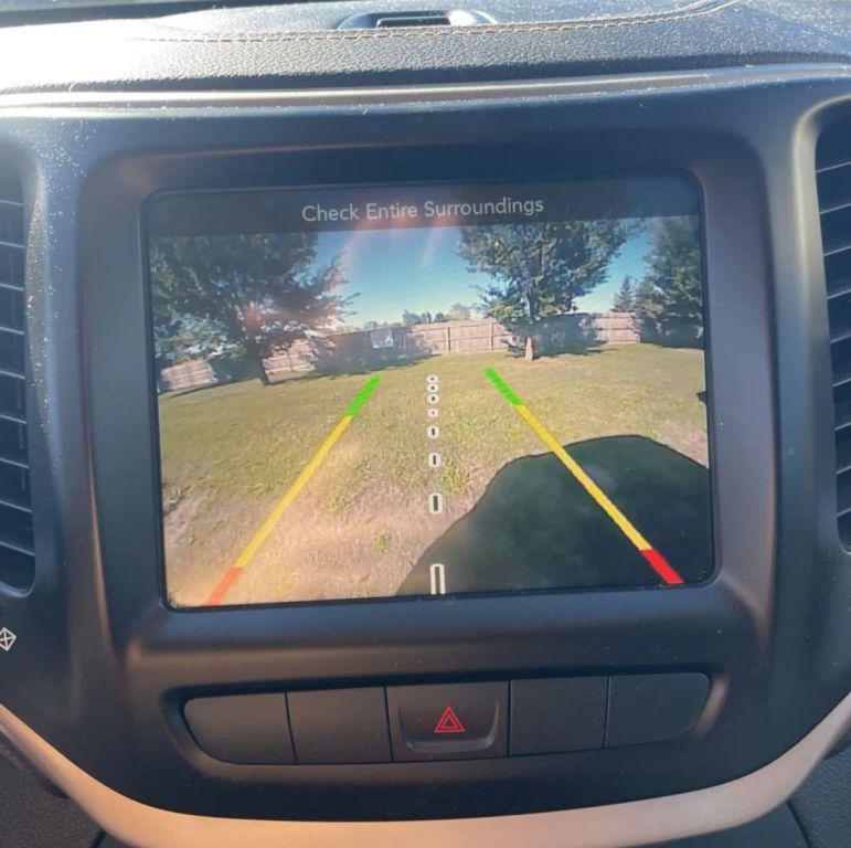 used 2015 Jeep Cherokee car, priced at $8,595