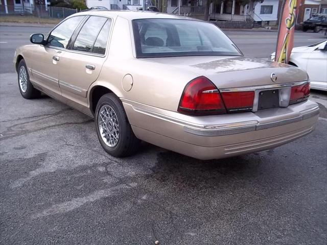 used 2000 Mercury Grand Marquis car, priced at $11,975