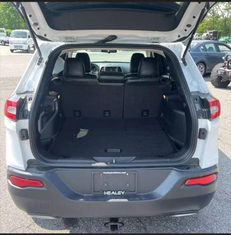used 2015 Jeep Cherokee car, priced at $7,975