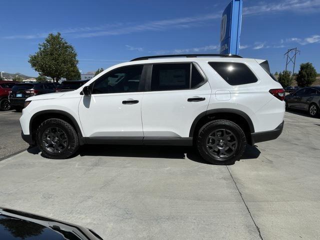 new 2025 Honda Pilot car, priced at $50,950