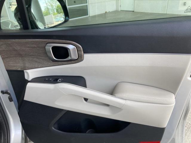 used 2021 Kia Sorento car, priced at $22,938