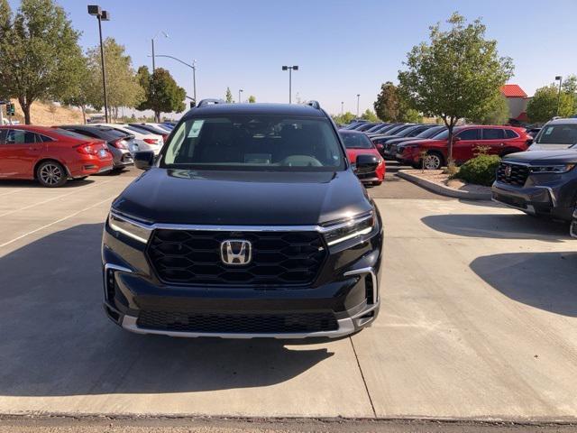 new 2025 Honda Pilot car, priced at $54,475