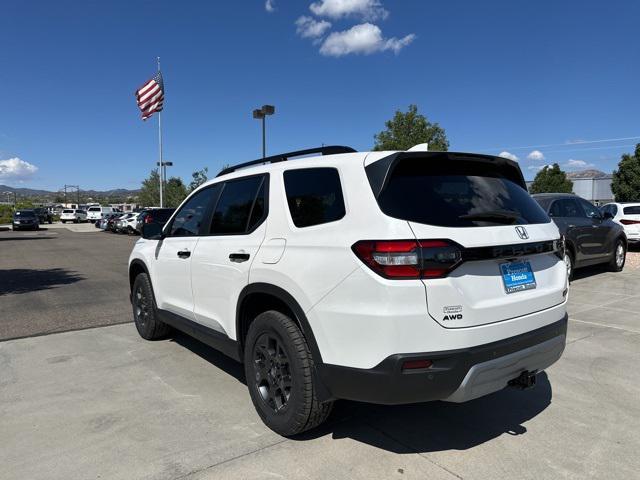 new 2025 Honda Pilot car, priced at $51,250