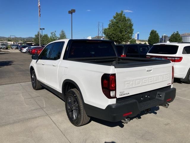 new 2024 Honda Ridgeline car, priced at $41,600