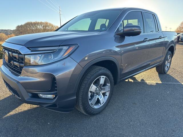 used 2025 Honda Ridgeline car, priced at $40,000