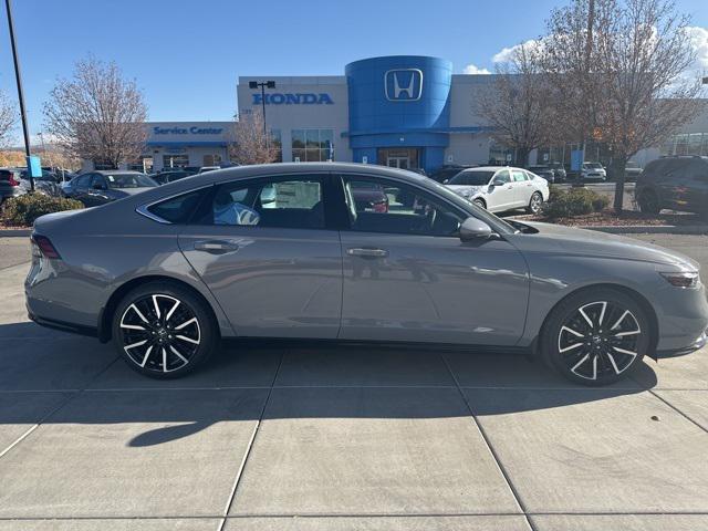 new 2025 Honda Accord Hybrid car, priced at $40,850