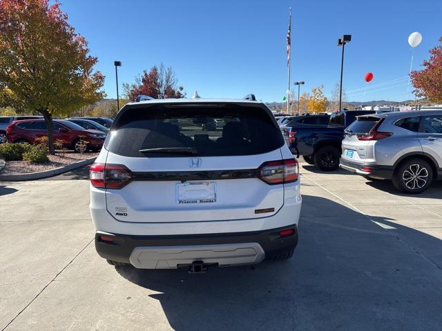 used 2025 Honda Pilot car, priced at $45,617