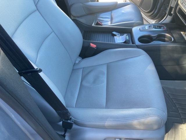 used 2022 Honda Passport car, priced at $31,999