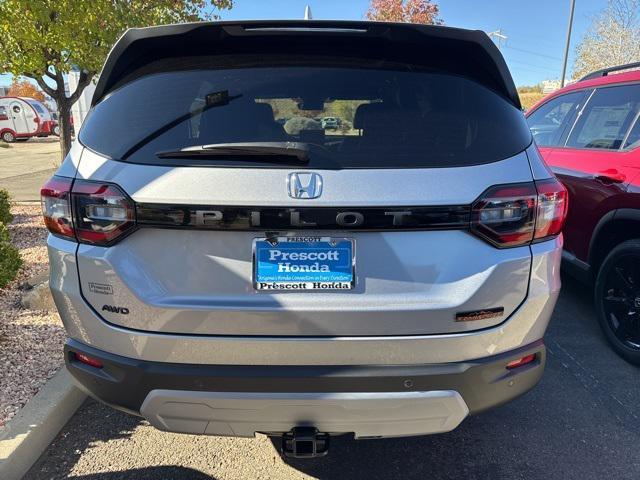 new 2025 Honda Pilot car, priced at $51,375