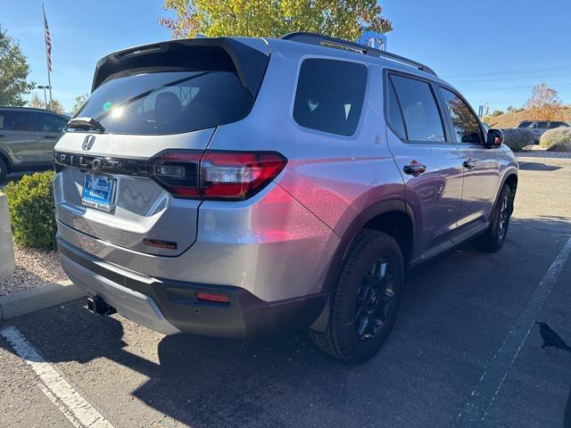 new 2025 Honda Pilot car, priced at $51,375