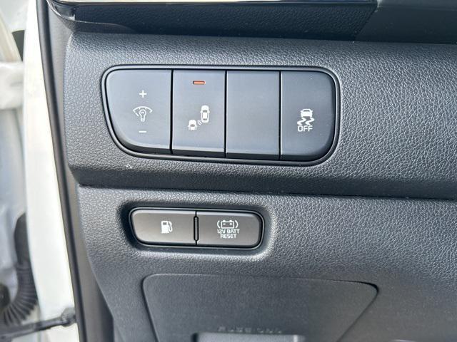used 2018 Kia Niro car, priced at $15,384