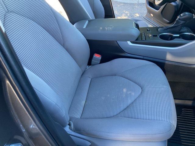 used 2022 Toyota Highlander car, priced at $27,800