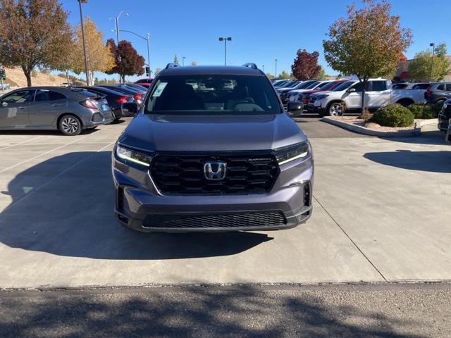 new 2025 Honda Pilot car, priced at $55,975