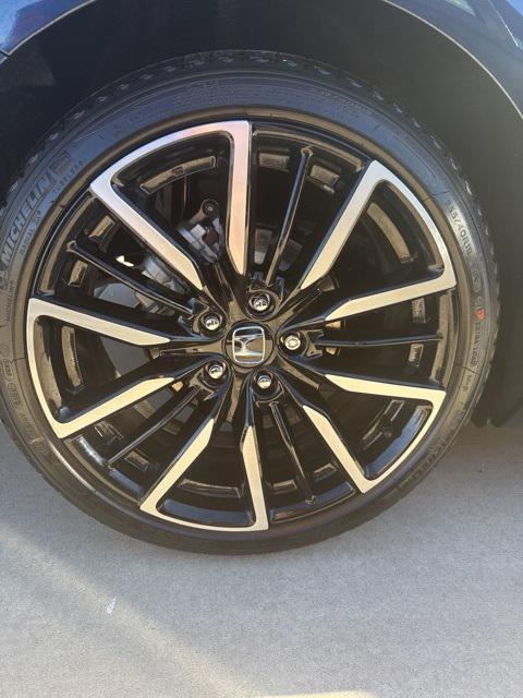 new 2025 Honda Accord Hybrid car, priced at $40,495