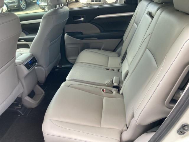 used 2018 Toyota Highlander car, priced at $27,953