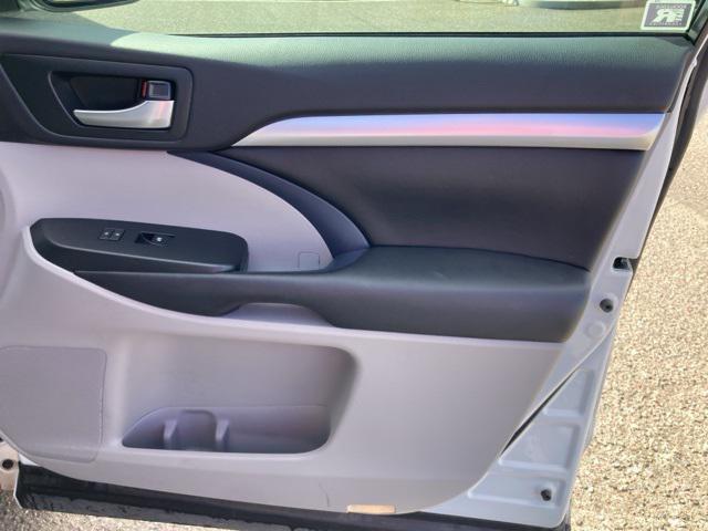 used 2018 Toyota Highlander car, priced at $27,953