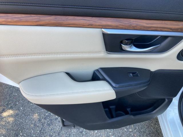 used 2020 Honda CR-V car, priced at $31,900