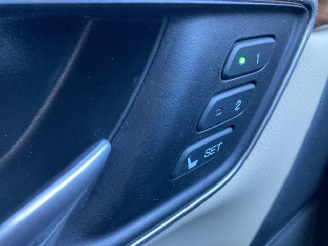 used 2020 Honda CR-V car, priced at $31,900