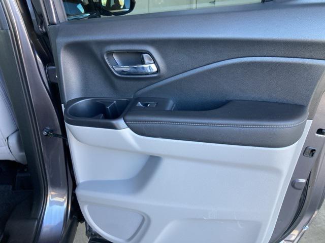 used 2023 Honda Ridgeline car, priced at $32,500