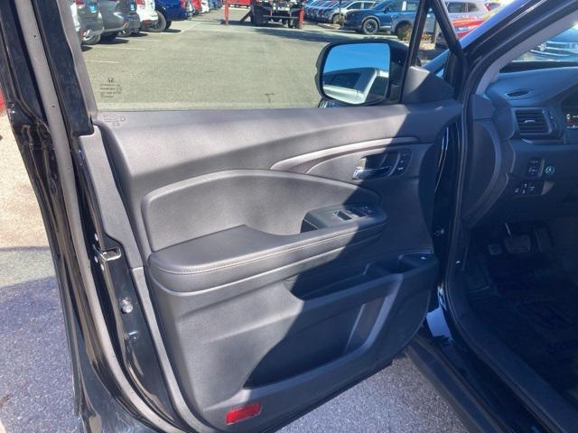 used 2023 Honda Ridgeline car, priced at $32,994