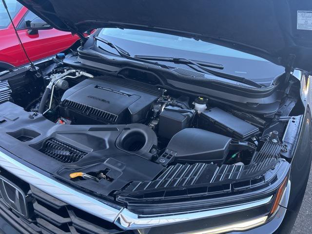 used 2024 Honda Pilot car, priced at $44,299