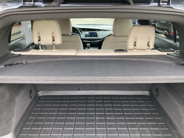 used 2021 Cadillac XT4 car, priced at $25,000