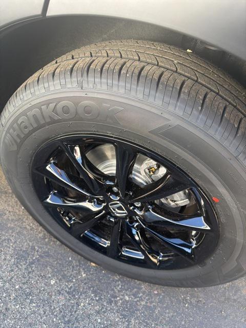 new 2026 Honda CR-V Hybrid car, priced at $41,675