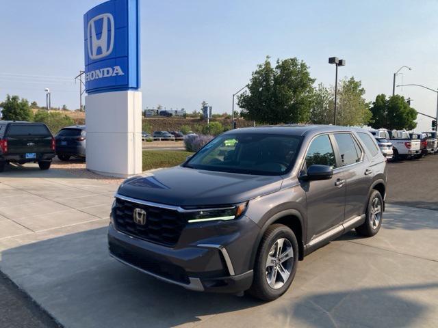 new 2025 Honda Pilot car, priced at $47,050