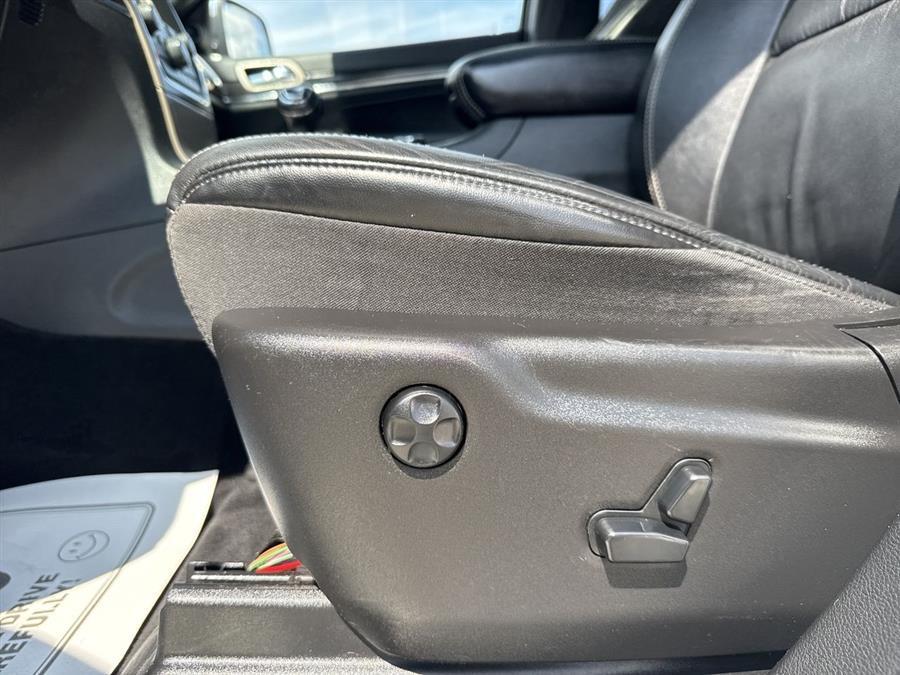 used 2014 Jeep Grand Cherokee car, priced at $11,950