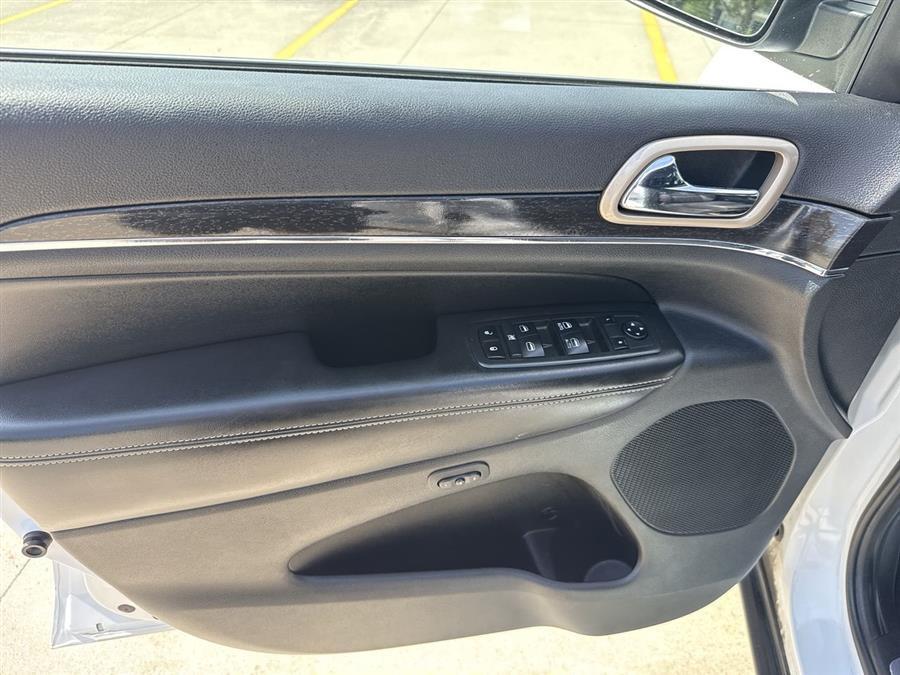 used 2014 Jeep Grand Cherokee car, priced at $11,950