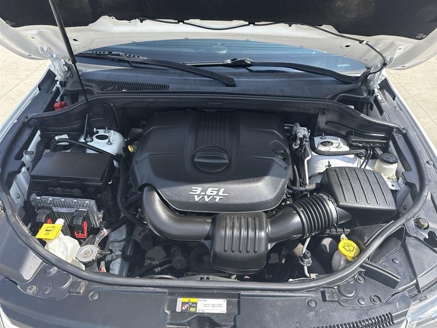 used 2014 Jeep Grand Cherokee car, priced at $11,950