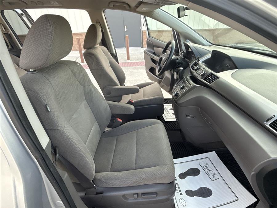 used 2014 Honda Odyssey car, priced at $11,700