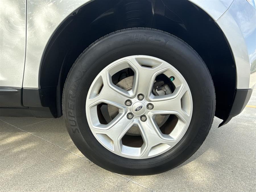 used 2014 Ford Edge car, priced at $9,999